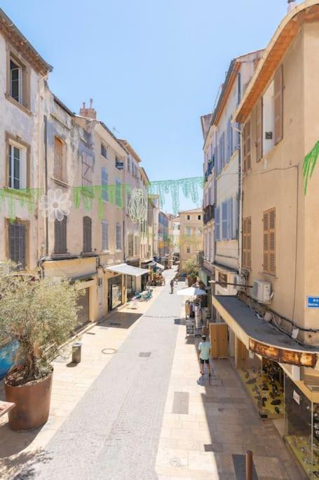 Charmant T3 Sur Jolie Place, Parking Inclus, Clim 拉西约塔 外观 照片